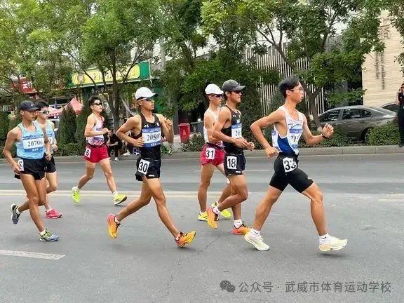 体育健儿竞技风采尽显,破纪录夺金成绩斐然的简单介绍