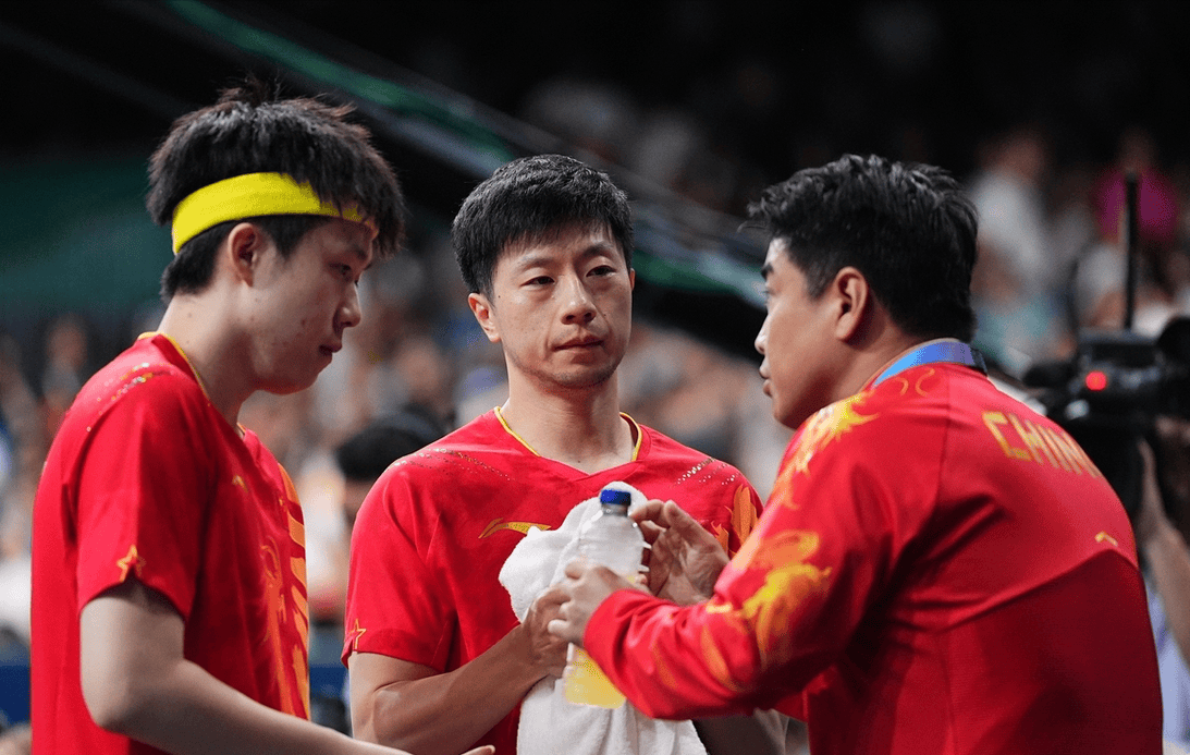 波兰队横扫瑞典队，马龙统治全场