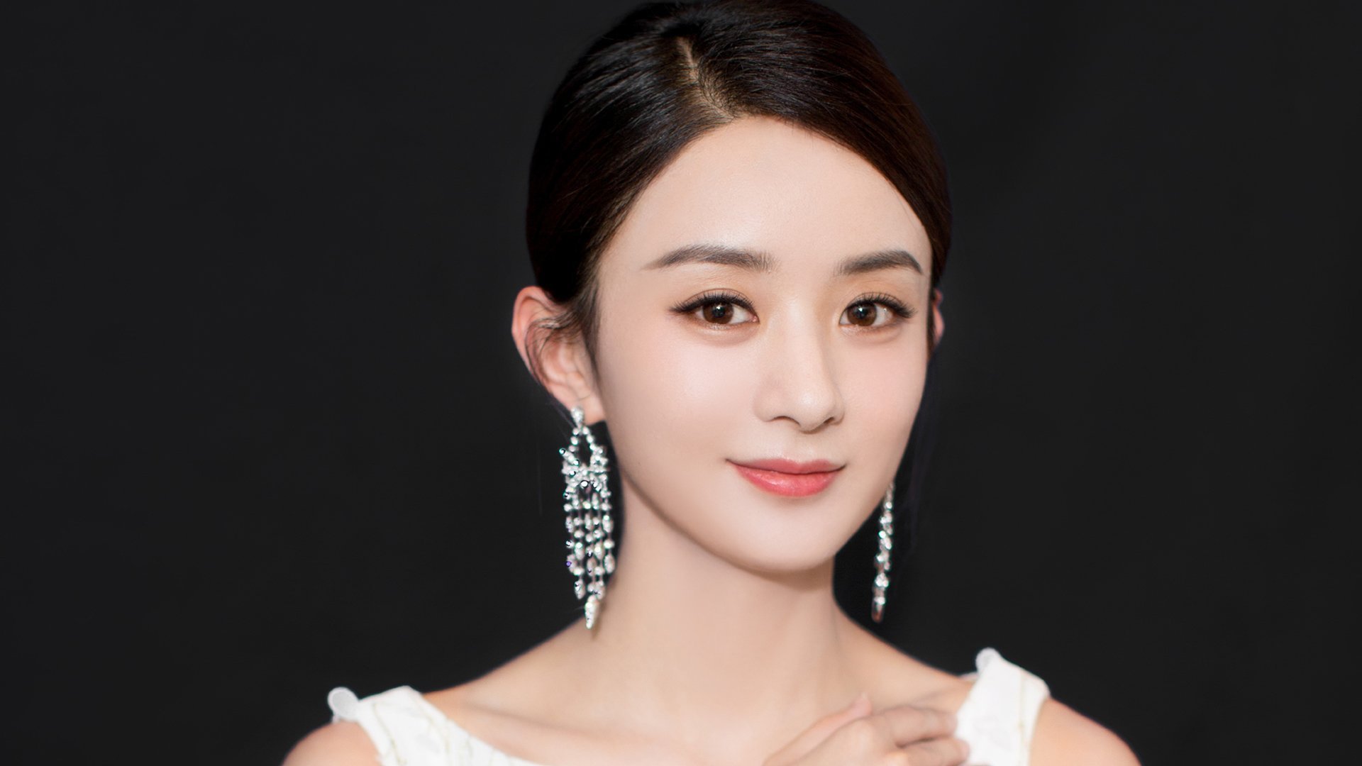 开云体育登录-公牛对阵快船，克莱·汤普森关键回合不手软，率队取胜