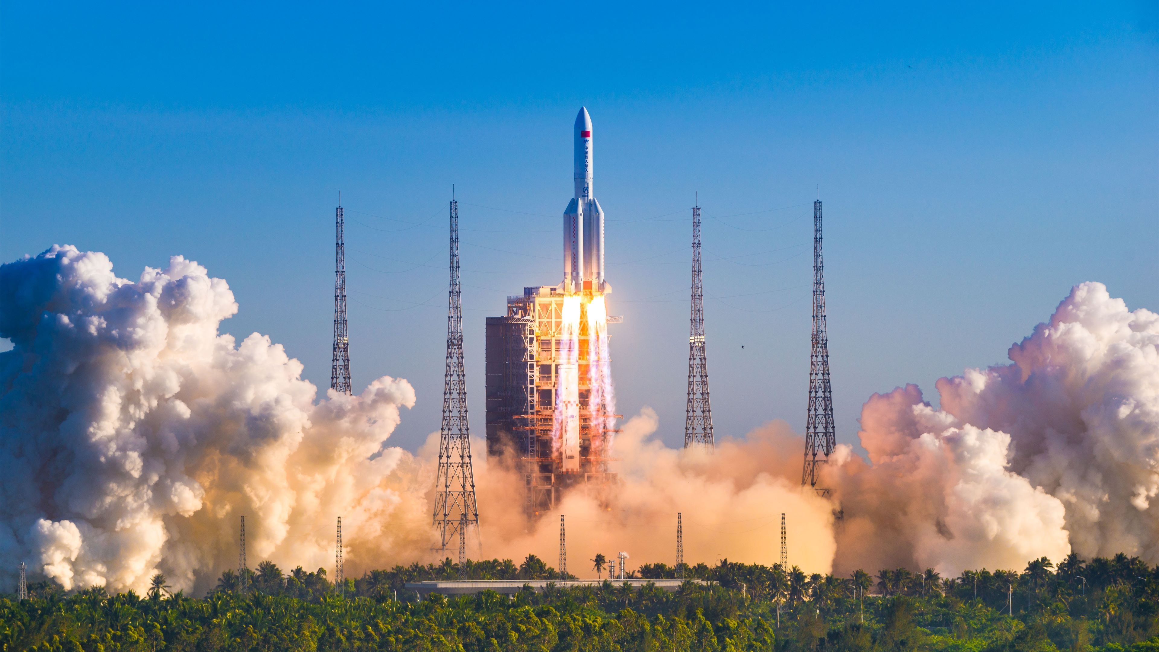 开云官网-亚洲足坛风云录，伊拉克对阵沙特激战正酣，久保建英里程碑闪耀征程