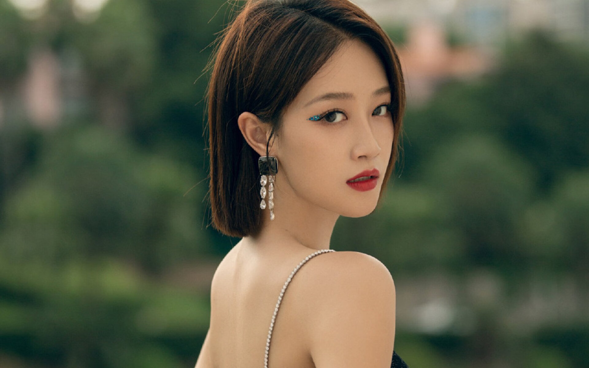 红魔锋芒毕露,巴尔韦德致命两球击碎突尼斯防线,上演年度焦点之战个人秀