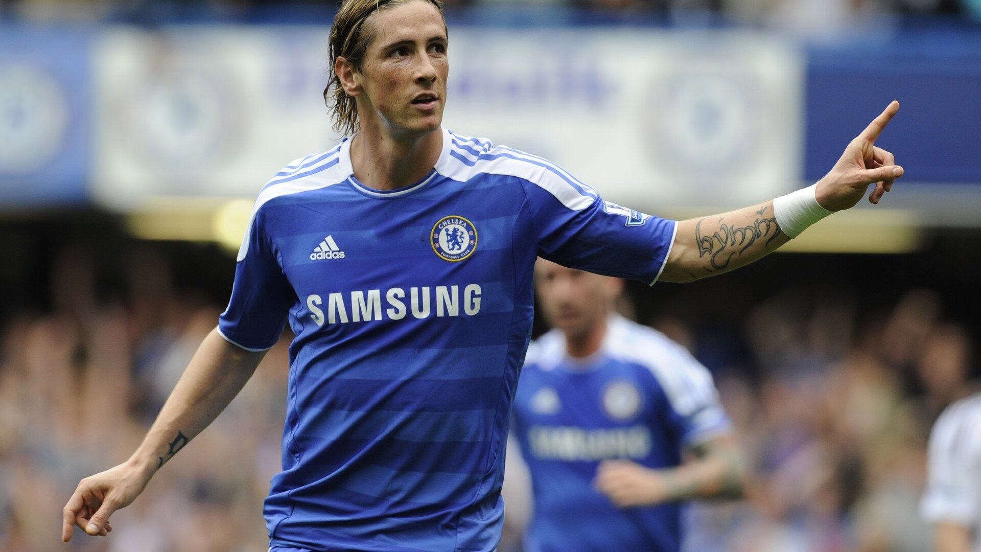 F1街道赛之夜，奥纳纳成为胜负手