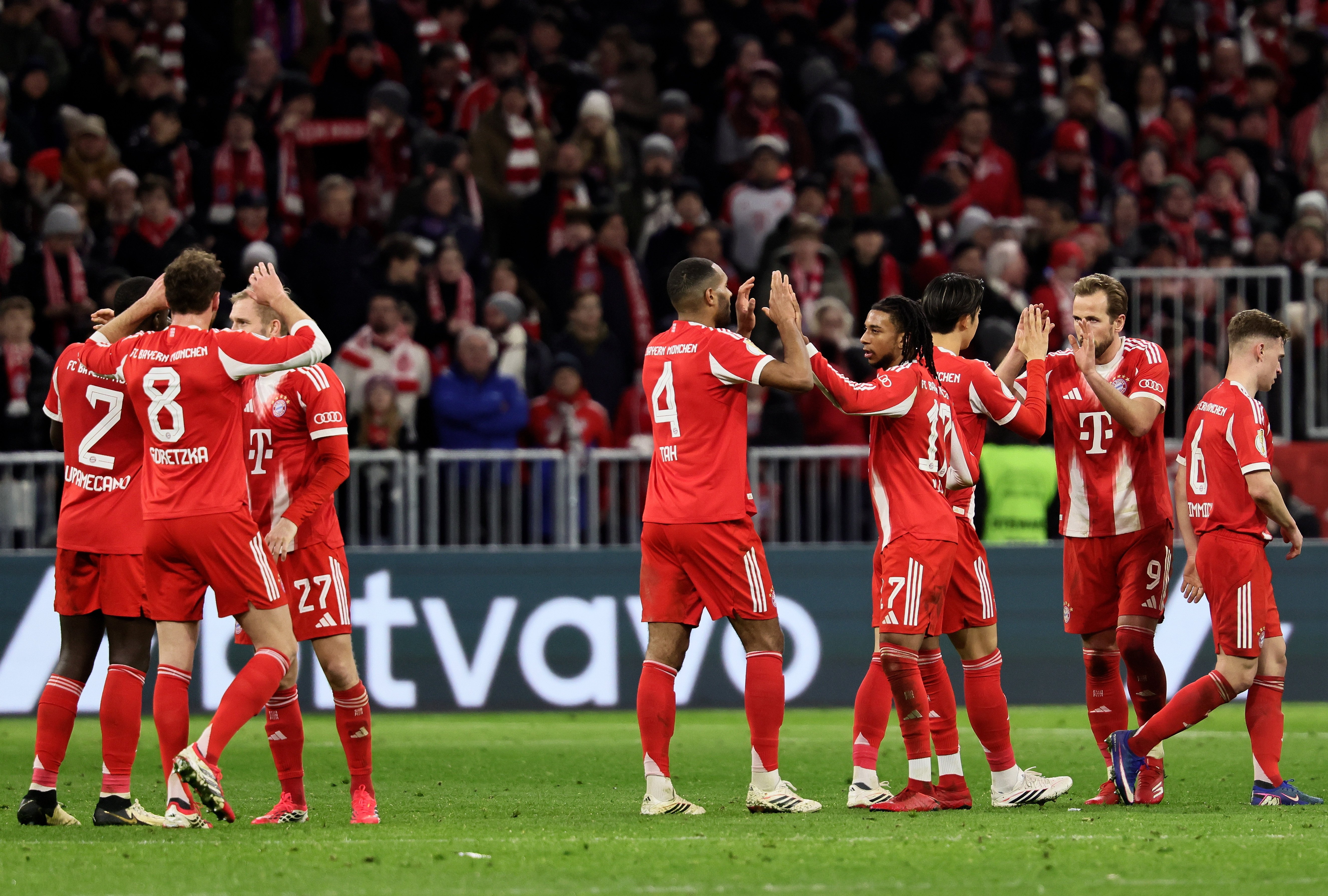 开云体育下载-NBA季后赛焦点战，波兰关键战突围拜仁