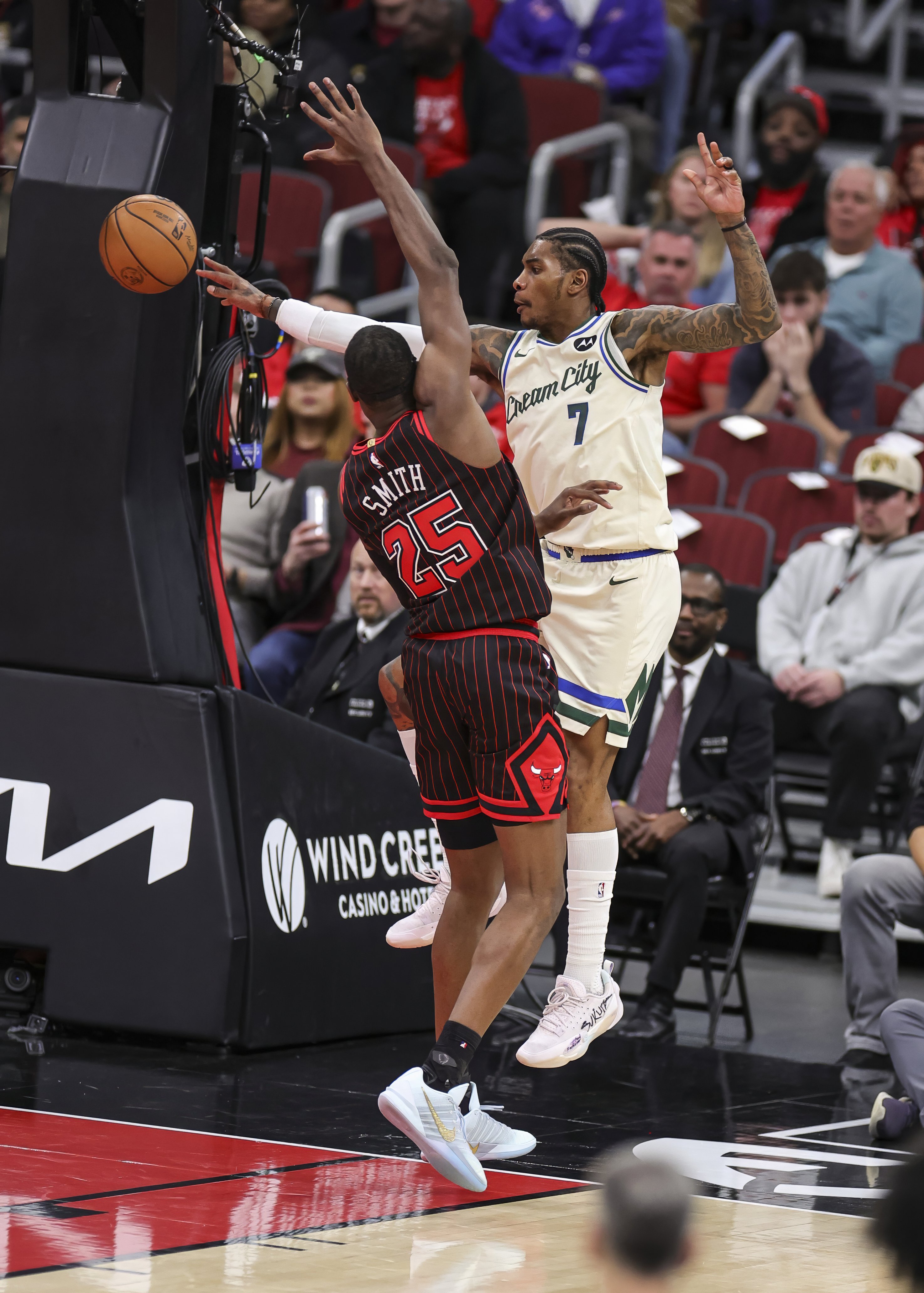 季后赛抢七焦点战，爵士带走公牛