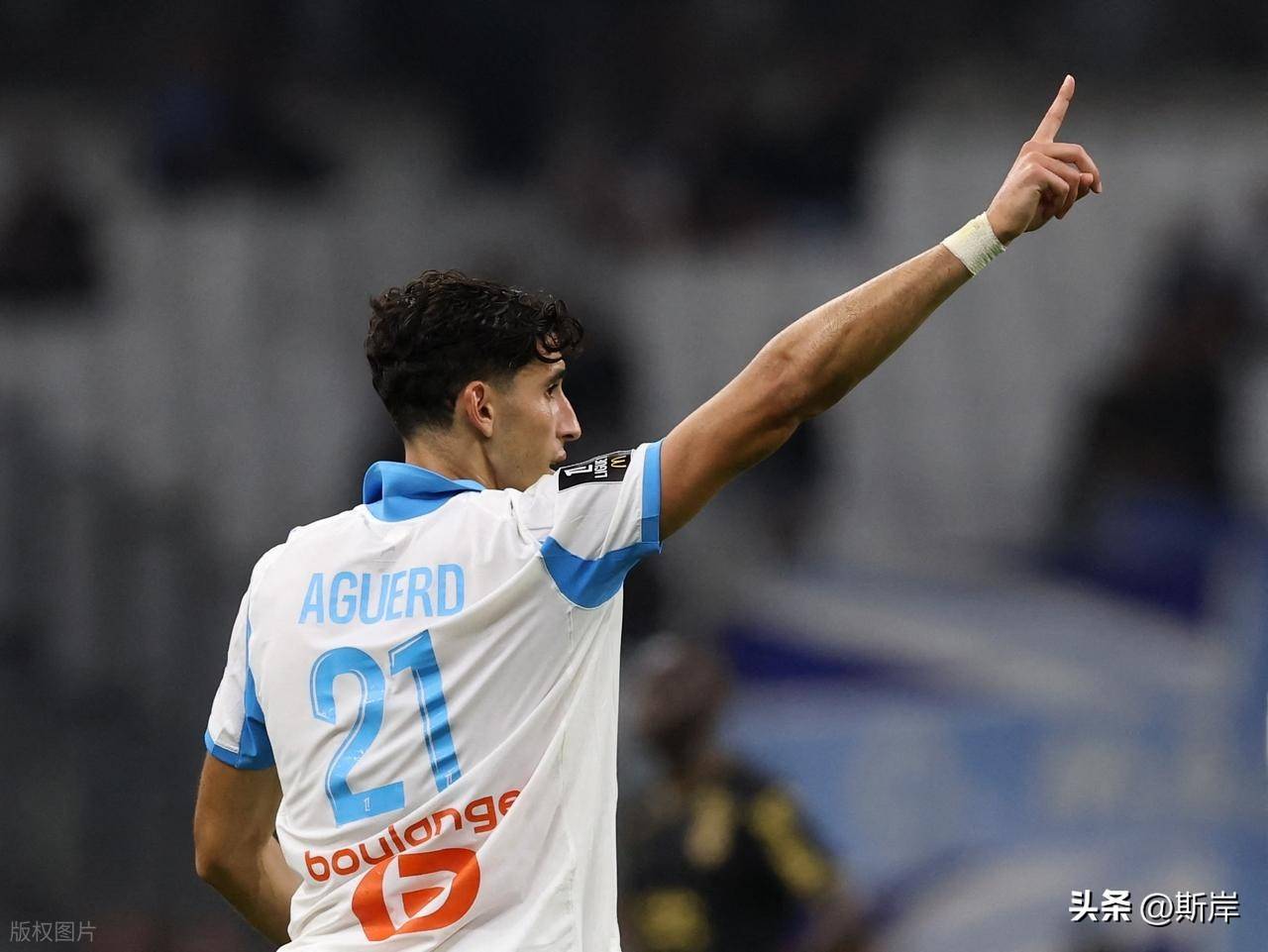 欧冠半决赛焦点战，马赛防守锁死希腊