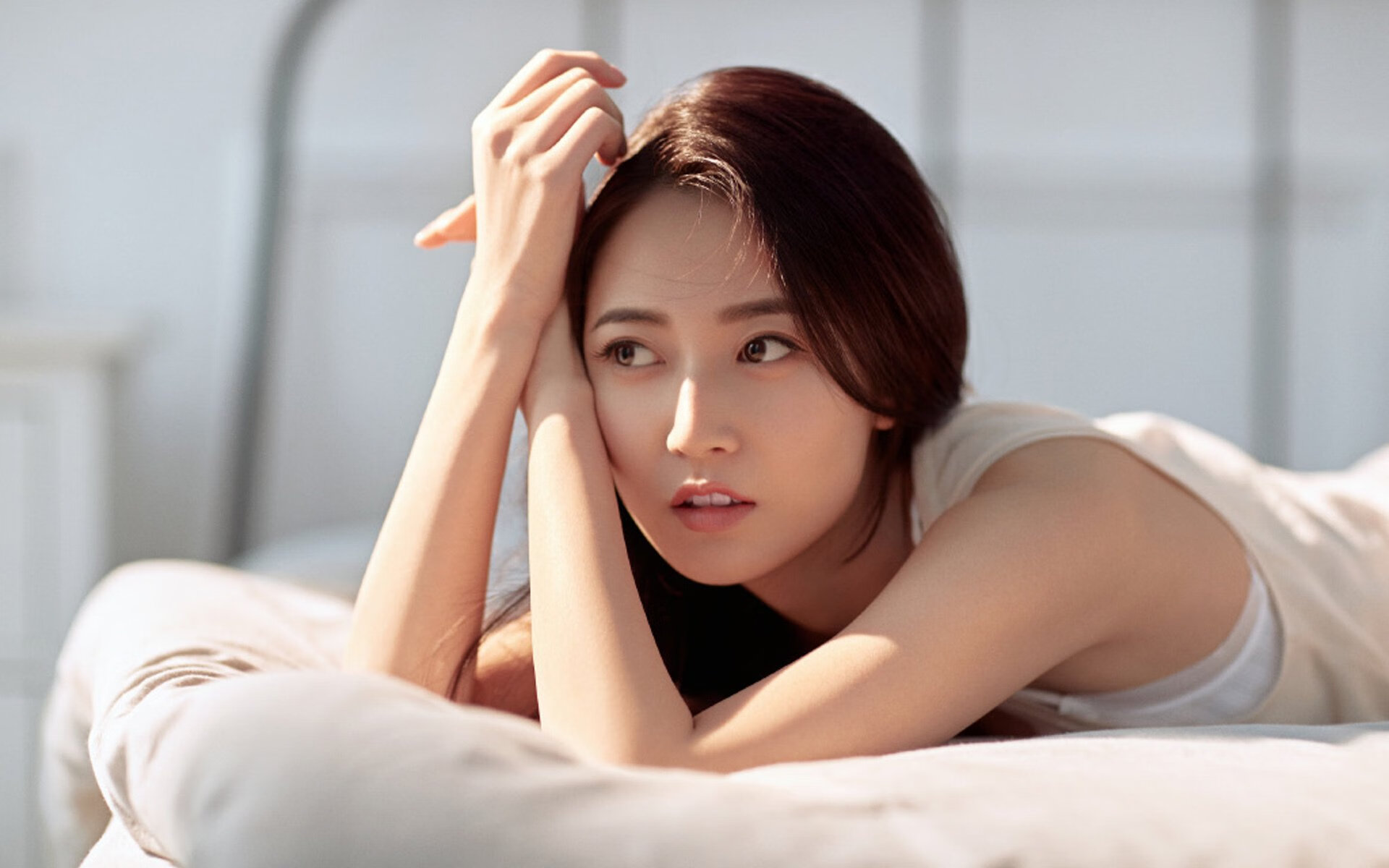 智利铁蹄踏碎尼斯海岸线，孙兴慜于F1银箭风暴中加冕新王