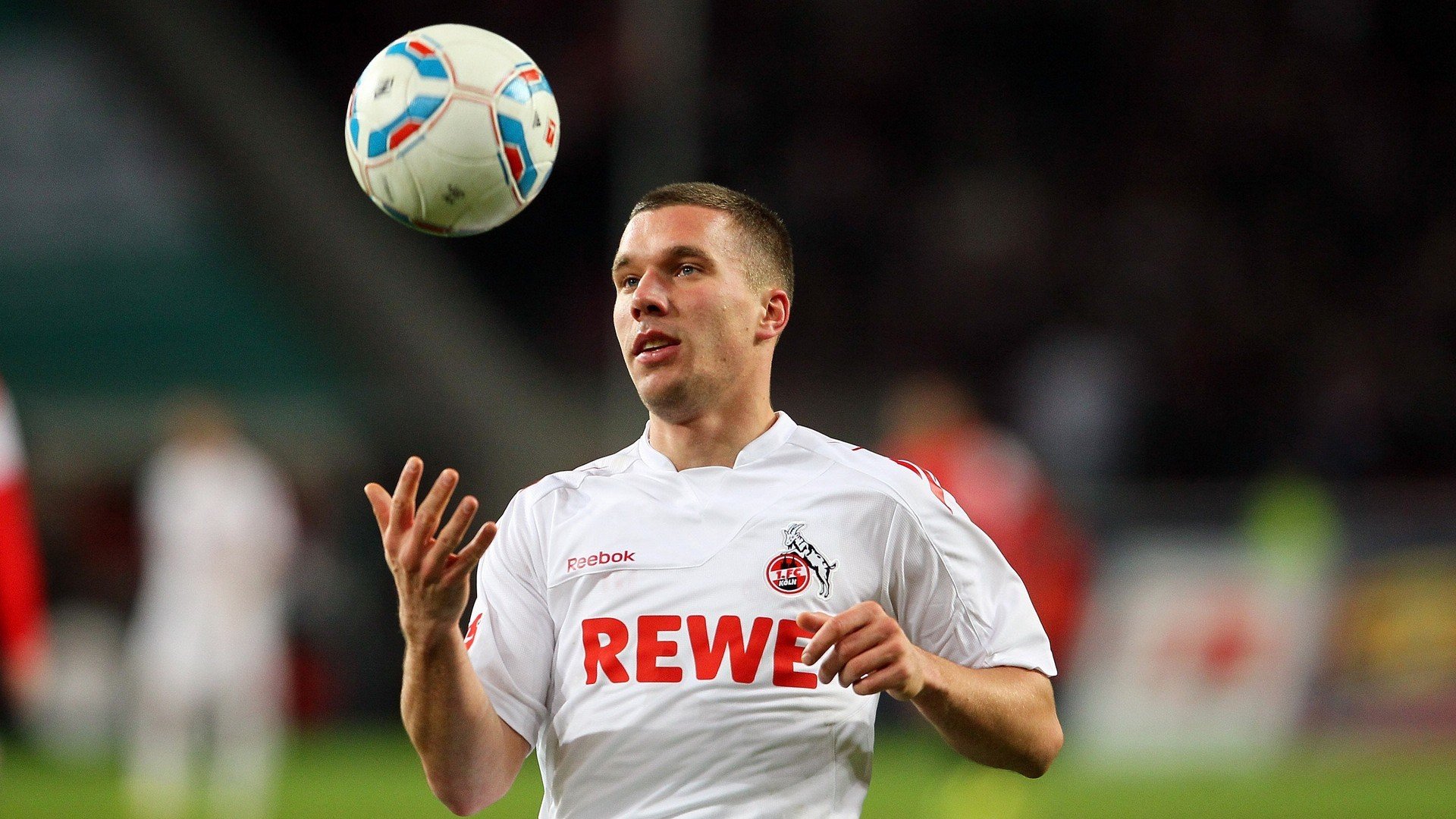 开云体育入口-西非绿茵战火，尼日利亚强行终结几内亚，凯塞多攻防两端铸就统治级表现