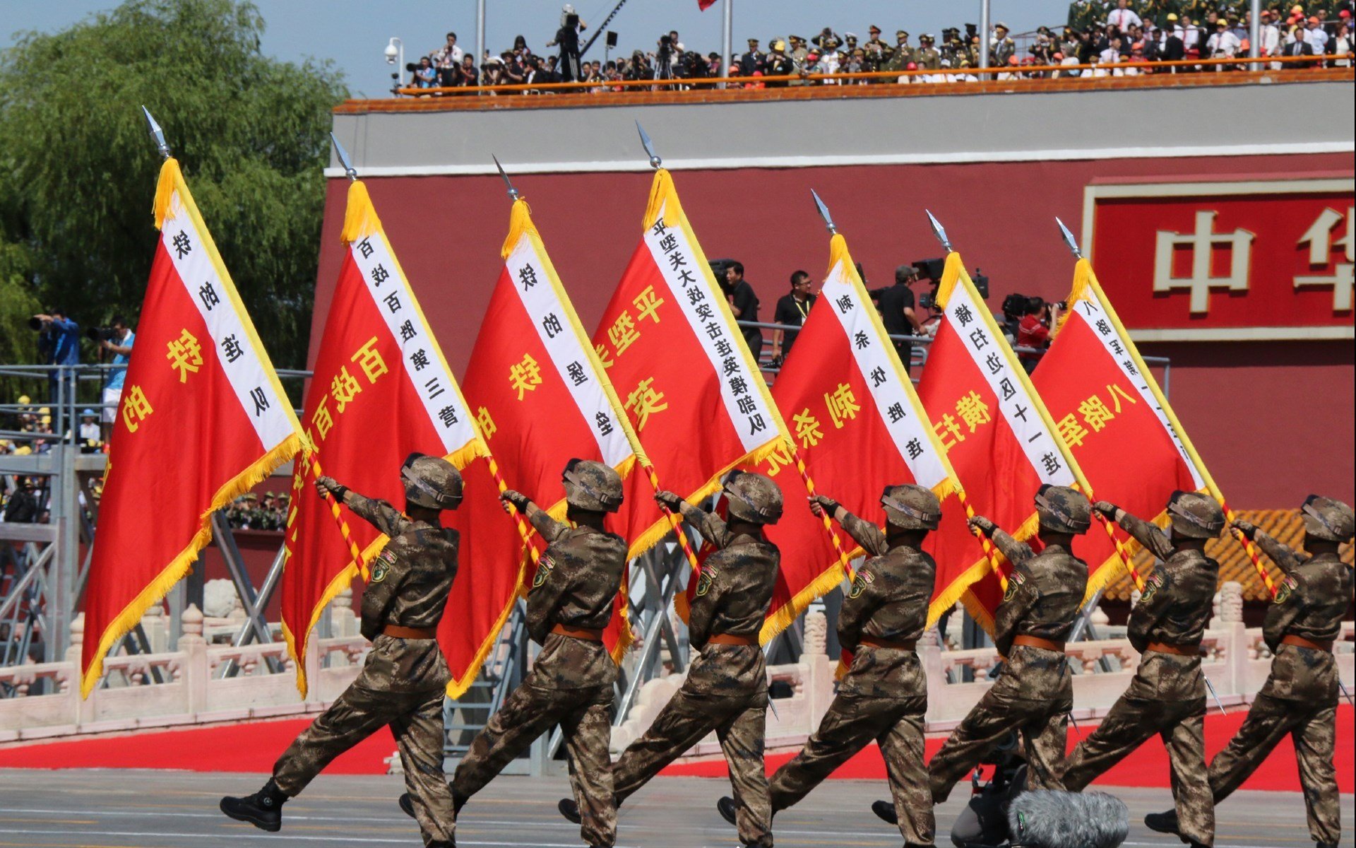 开云体育在线-绝杀与接管，跨越球场的决胜时刻